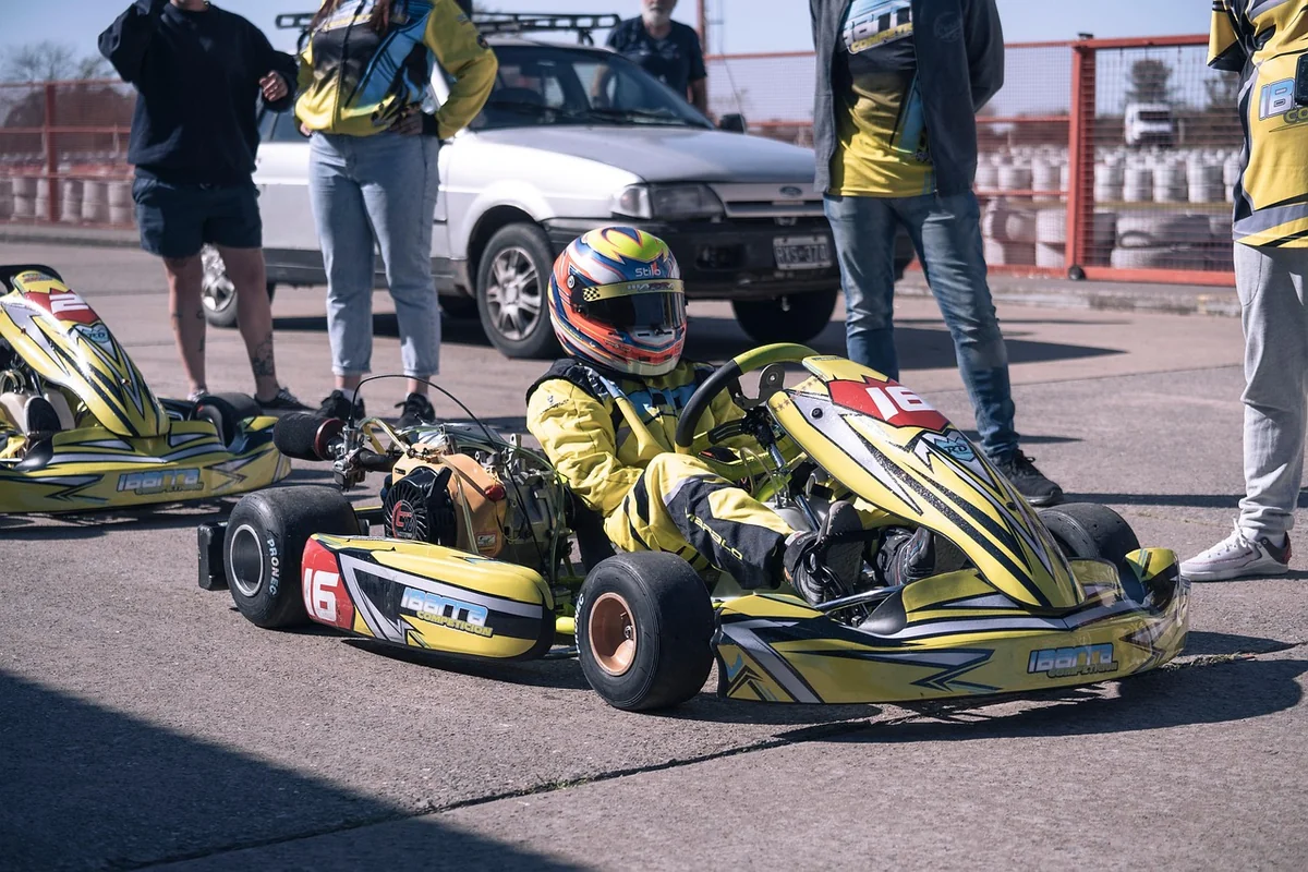 Comment choisir son premier kart en 2026 : le guide ultime pour débutants